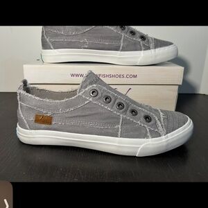 Blowfish Malibu Play Sneakers Shoes Light Gray Hipster Smoked Twill Womans 11